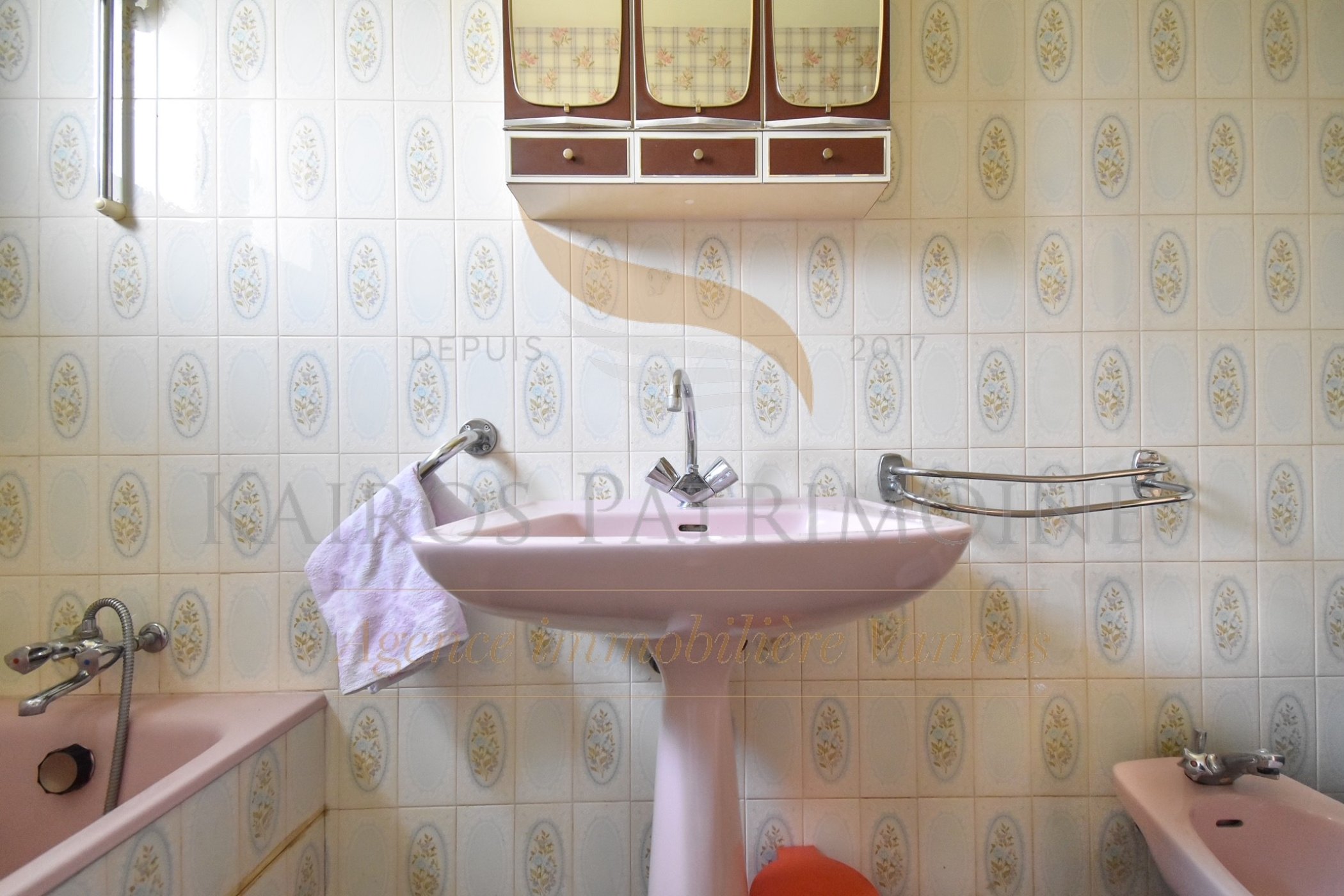 Achat vente maison Grand Champ Kairos patrimoine Salle de bain 1